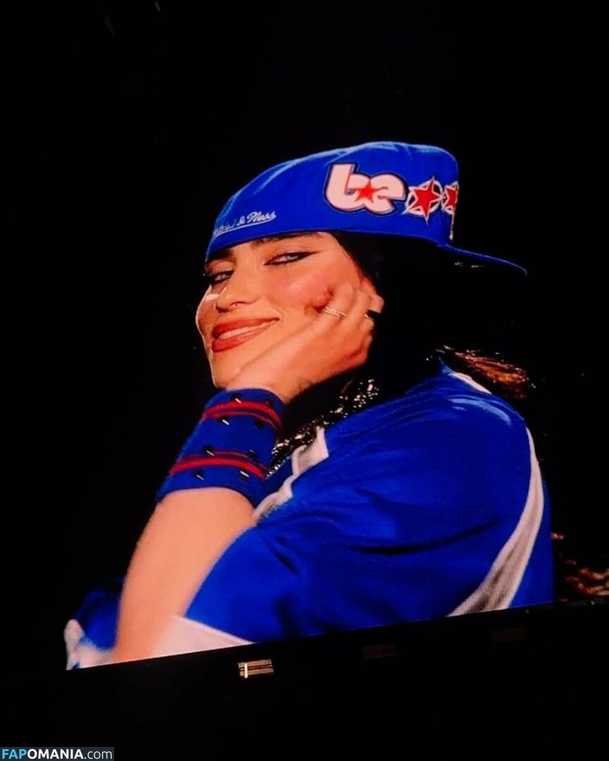 Billie Eilish / Fake / billeeilish / billieeilish Обнажённый OnlyFans  Утёкшее фото #2261