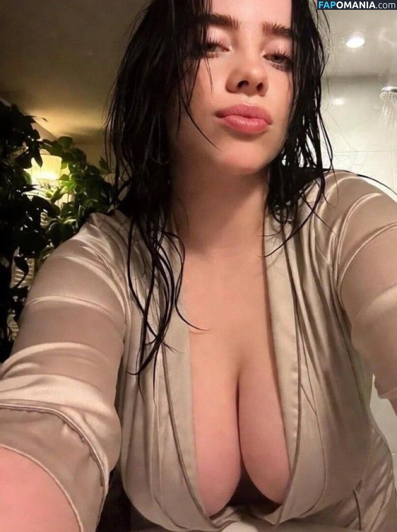 Billie Eilish / Fake / billeeilish / billieeilish Обнажённый OnlyFans  Утёкшее фото #2282