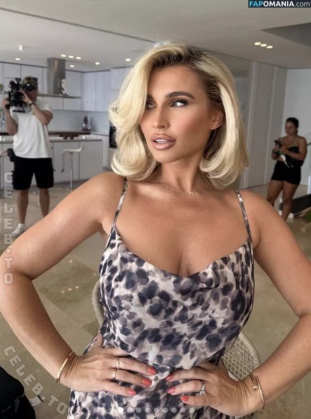 Billie Shepherd / billieshepherdofficial Обнажённый OnlyFans  Утёкшее фото #2