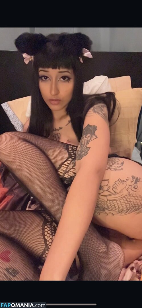 Bitchy Latina / Bitchy.Latina / Robodoll Обнажённый OnlyFans  Утёкшее фото #4