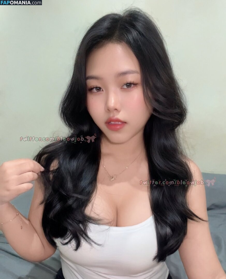Awaifuu / Bleowjob / awaifu / awaifu_u / mychia. Обнажённый OnlyFans  Утёкшее фото #5