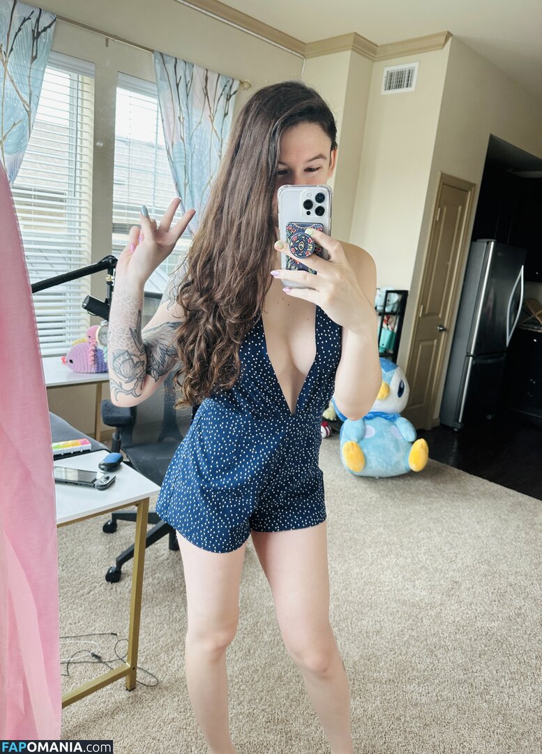 Bloody / Bloodyfans / bloodygaming Обнажённый OnlyFans  Утёкшее фото #8