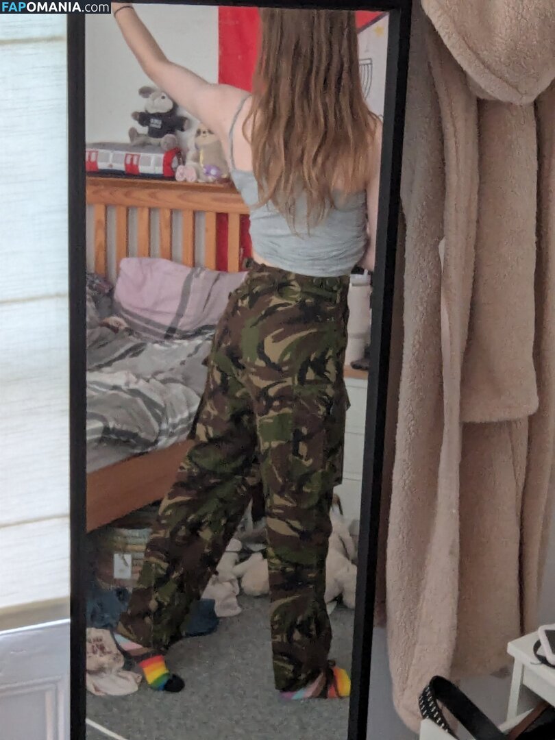 Boymoderology / Estrogenizedboy / applebees_verified / https: Обнажённый OnlyFans  Утёкшее фото #1