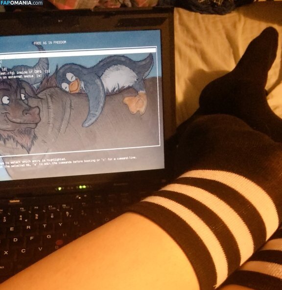 Boymoderology / Estrogenizedboy / applebees_verified / https: Обнажённый OnlyFans  Утёкшее фото #13