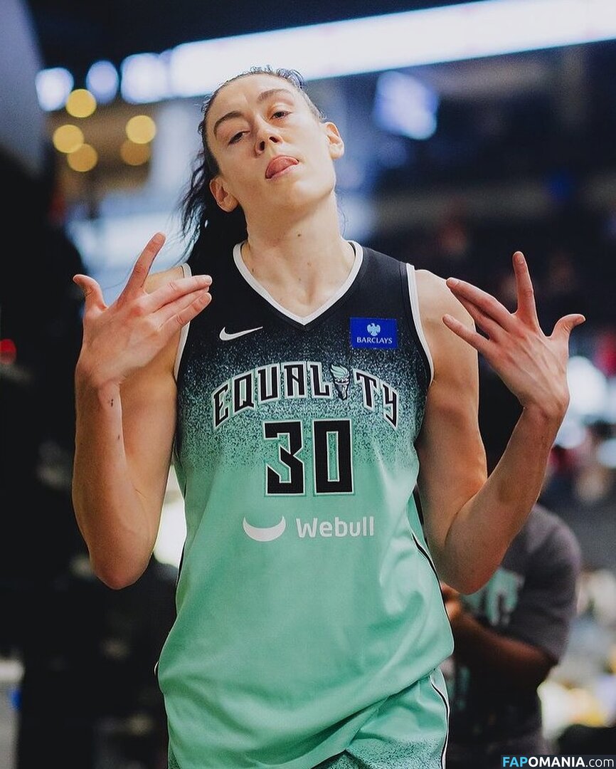 Breanna Stewart / WNBA Player / breannastewart30 Обнажённый OnlyFans  Утёкшее фото #14