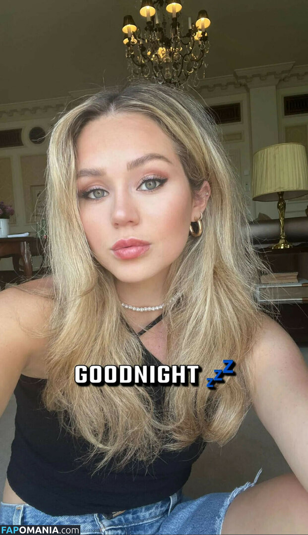 Brec Bassinger / brecbassinger Обнажённый OnlyFans  Утёкшее фото #18