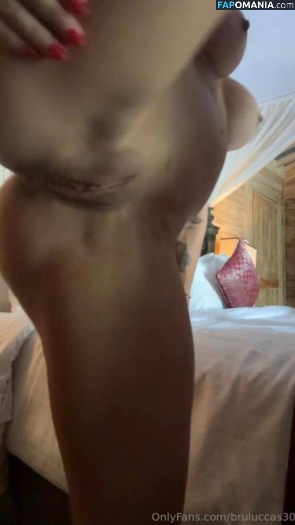 Bruna Luccas / bruluccas / bruluccas30 Обнажённый OnlyFans  Утёкшее фото #2
