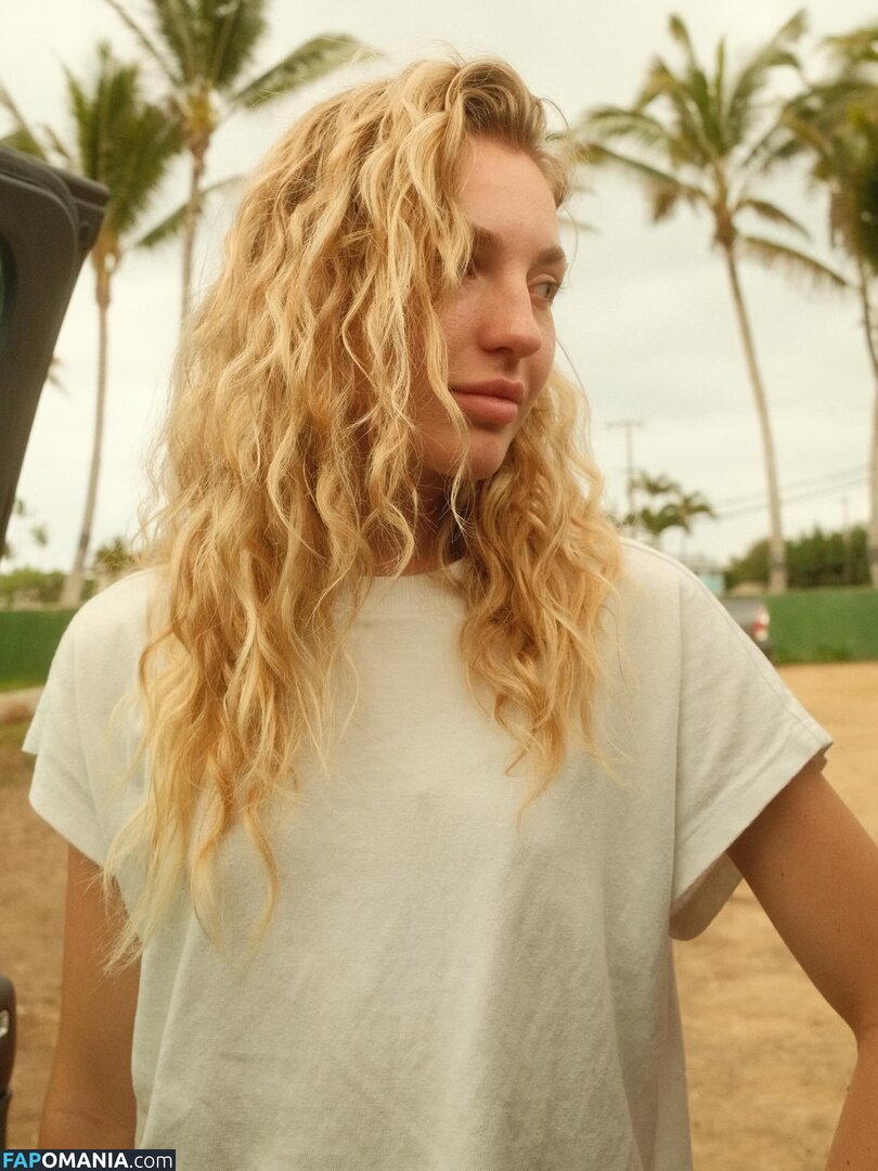 Brynn Rumfallo / brynnrumfallo Обнажённый OnlyFans  Утёкшее фото #238