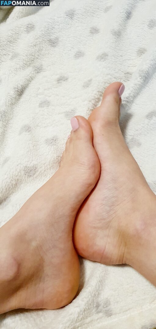 Busty_Ema / MrsRobie / Mrs_Robie / Wild_Kittycat / busty_model_ / bustyema / https: Обнажённый OnlyFans  Утёкшее фото #322