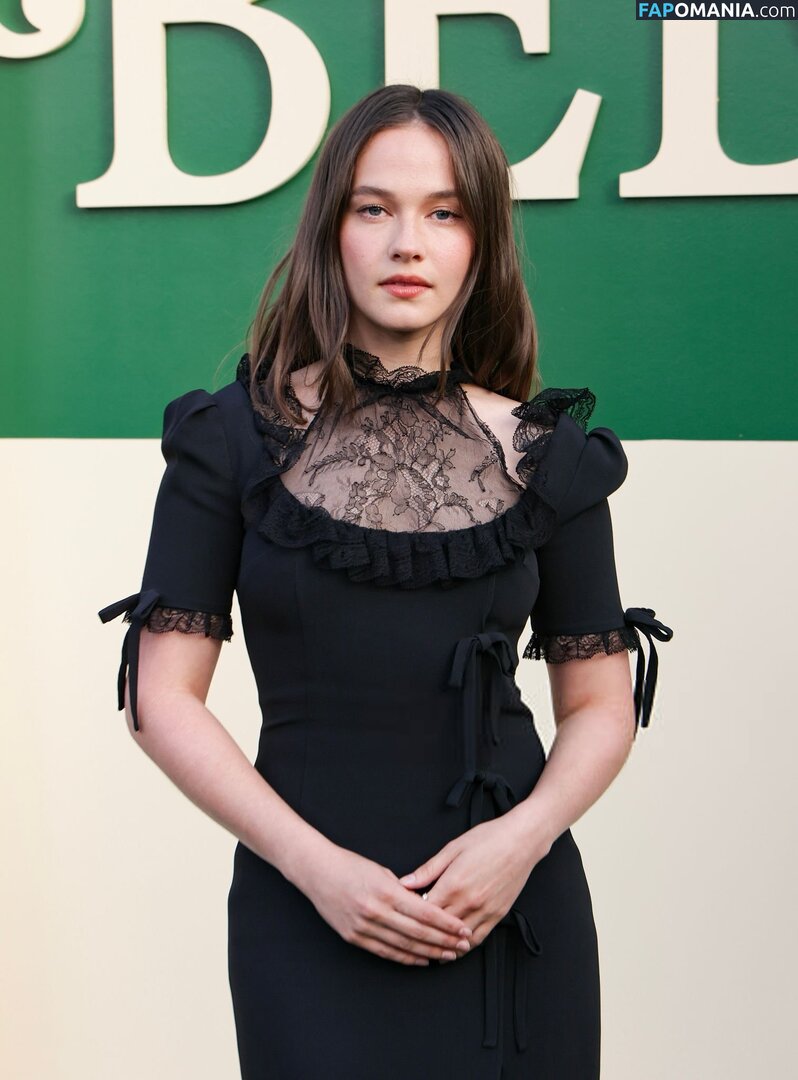 Cailee Spaeny / caileespaeny Обнажённый OnlyFans  Утёкшее фото #350