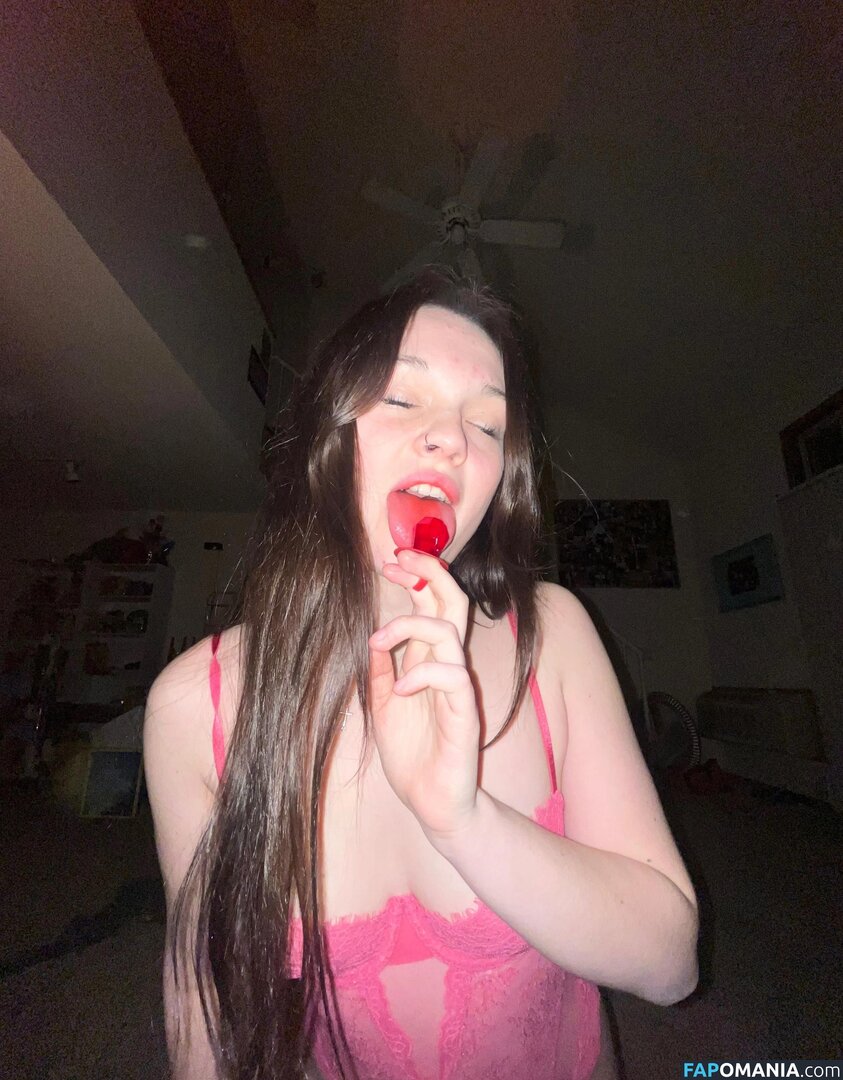 cailey_martin / caileymae / caileymartin Обнажённый OnlyFans  Утёкшее фото #4