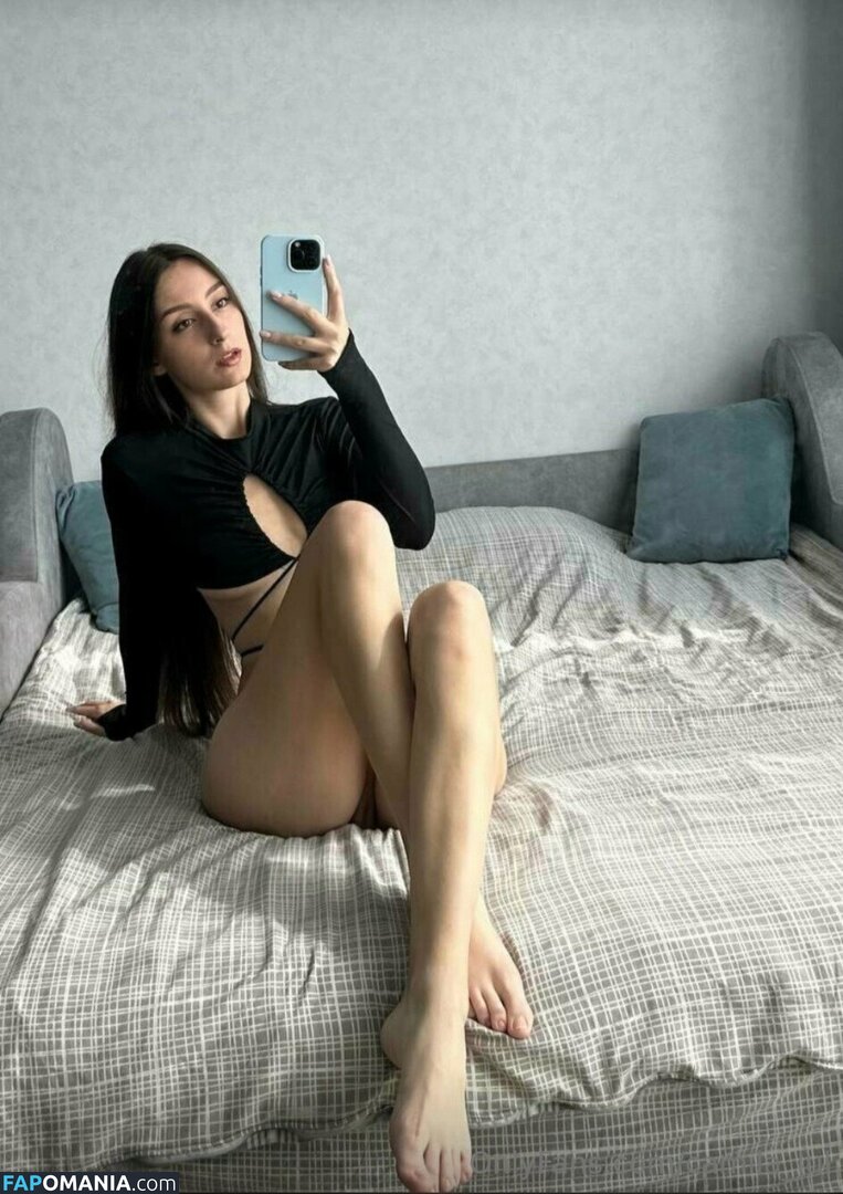 camila_lul / lilya_69 Обнажённый OnlyFans  Утёкшее фото #11