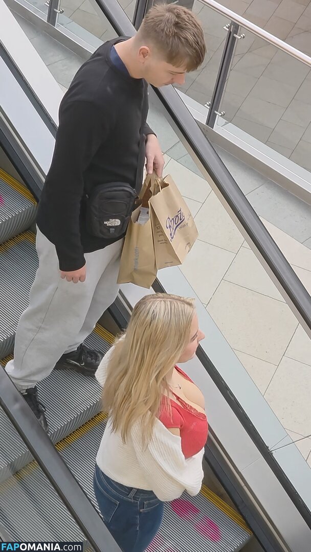 CANDID Boobs / bouncy / braless / cleavage / downblouse / jiggly Обнажённый OnlyFans  Утёкшее фото #25