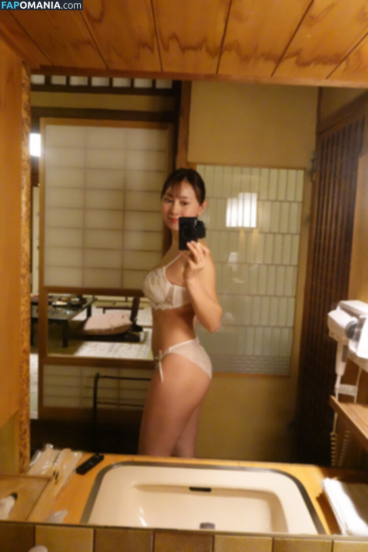 Candy Yuen / candy_kamanyuen Обнажённый OnlyFans  Утёкшее фото #5