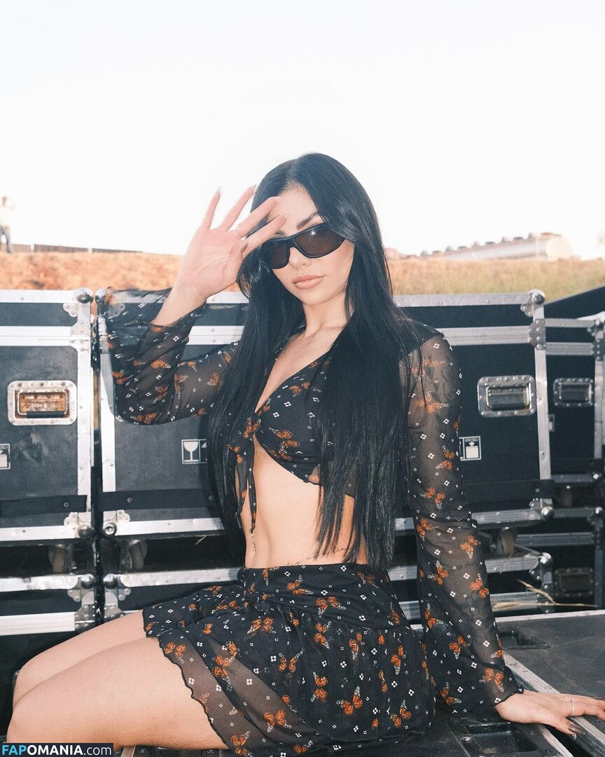 carlafariaadv Обнажённый OnlyFans  Утёкшее фото #1