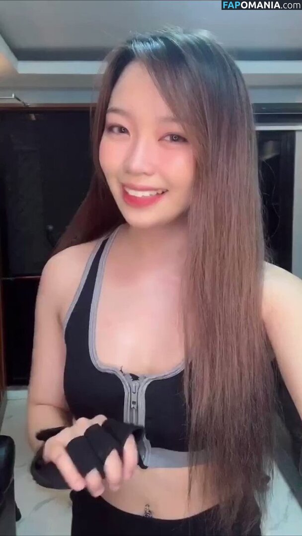 Carlyn Ocampo Обнажённый OnlyFans  Утёкшее фото #5