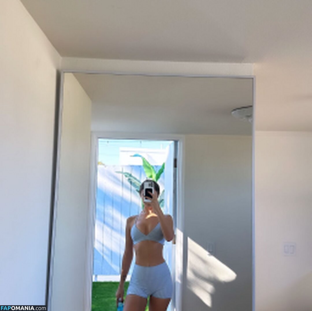 Carmella Rose / carmellarose Обнажённый OnlyFans  Утёкшее фото #1