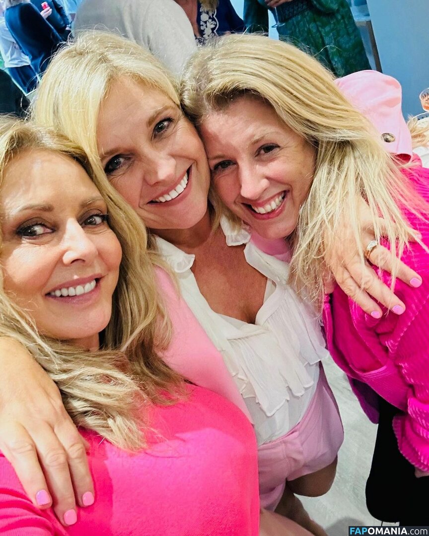 Carol Vorderman Обнажённый OnlyFans  Утёкшее фото #77