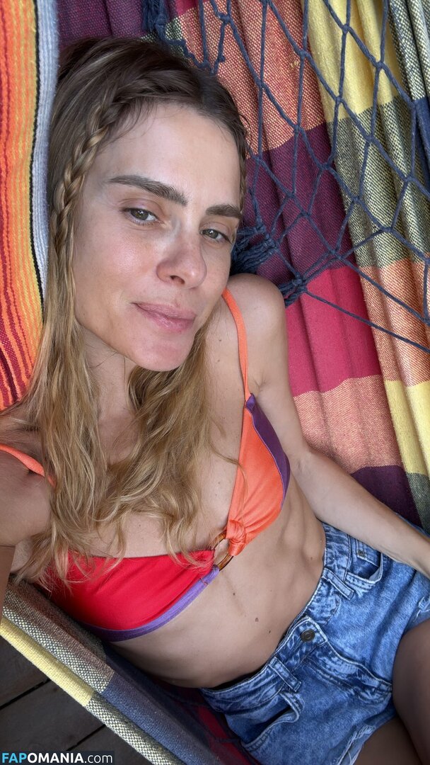 Carolina Dieckmann / loracarola Обнажённый OnlyFans  Утёкшее фото #13
