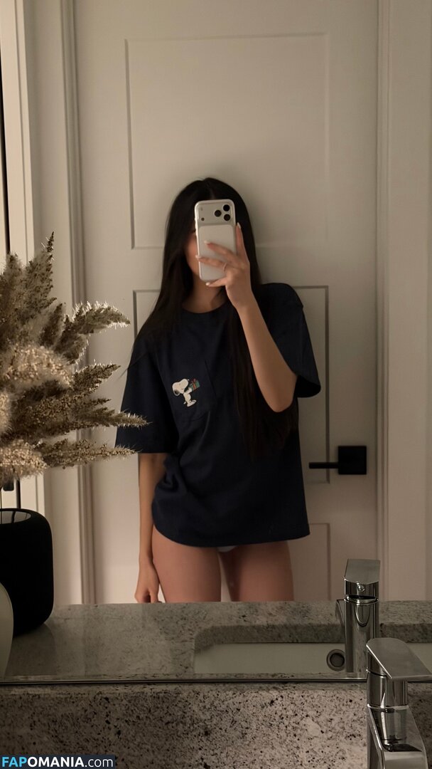 Caryn Marjorie / Cutie Caryn / cutiecaryn / marjikarp Обнажённый OnlyFans  Утёкшее фото #12