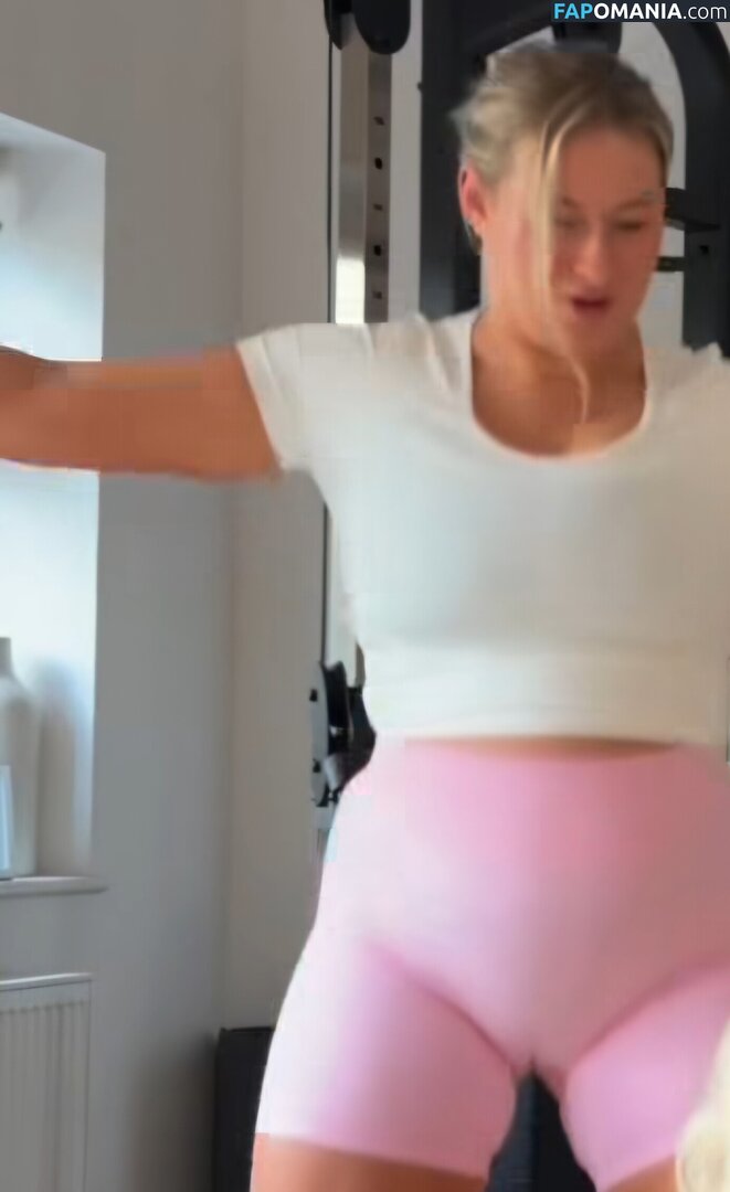 Carys Whittaker / busybeecarys / carys.whittaker Обнажённый OnlyFans  Утёкшее фото #31