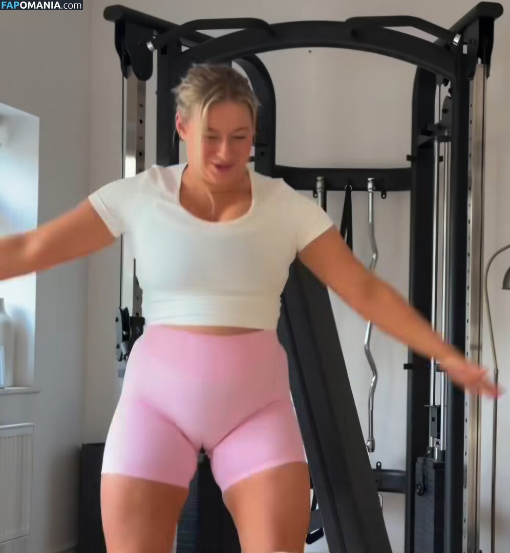 Carys Whittaker / busybeecarys / carys.whittaker Обнажённый OnlyFans  Утёкшее фото #33