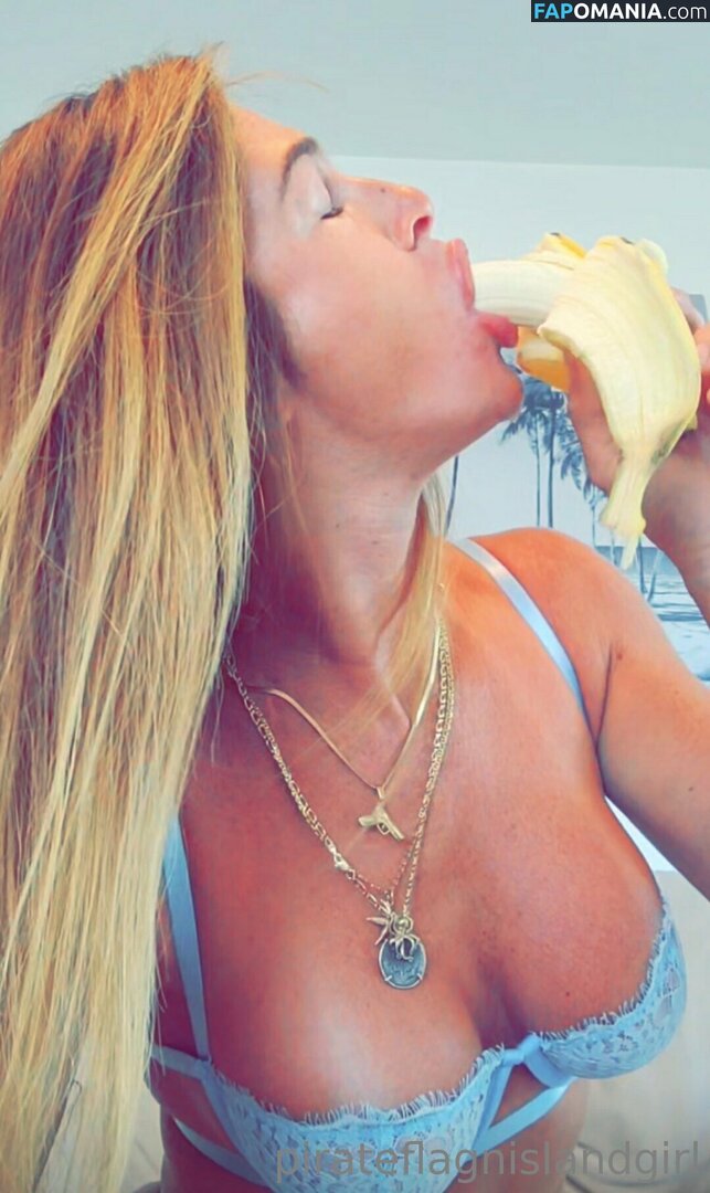 Cassie Zero / islandgirl11 / pirateflagnislandgirl Обнажённый OnlyFans  Утёкшее фото #34