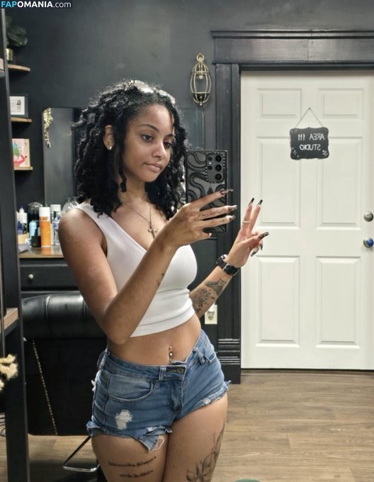 6ixthwall / catchafade6500 Обнажённый OnlyFans  Утёкшее фото #1