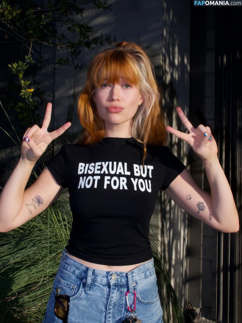 Catherine McCafferty / PrettyGay / catherine_mccaff Обнажённый OnlyFans  Утёкшее фото #2