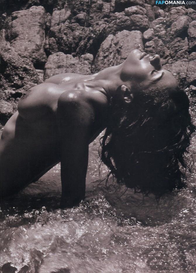 Ceci Galliano Обнажённый OnlyFans  Утёкшее фото #6