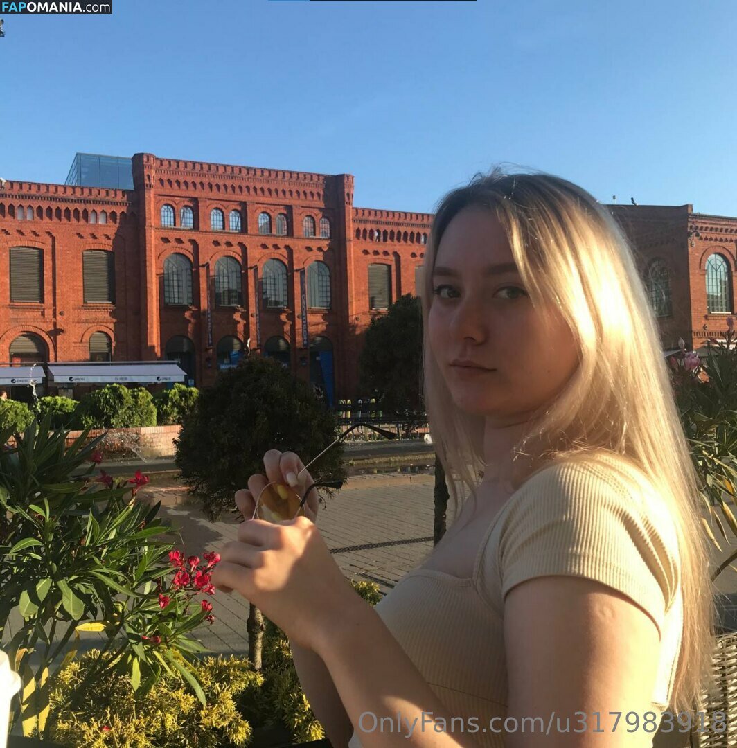 celebrity_hannah_montana Обнажённый OnlyFans  Утёкшее фото #9