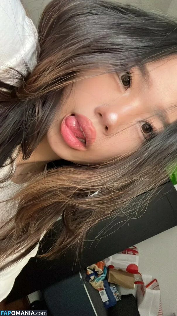 Cellow111 / annie zheng Обнажённый OnlyFans  Утёкшее фото #8