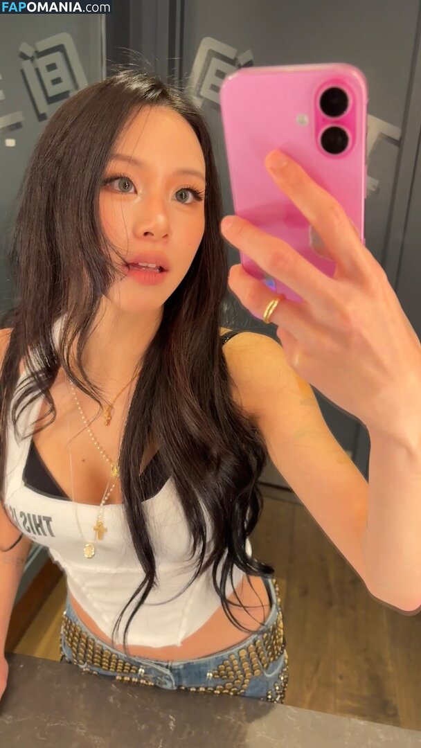 Chaeyoung / TWICE / chaeyo.0 Обнажённый OnlyFans  Утёкшее фото #2