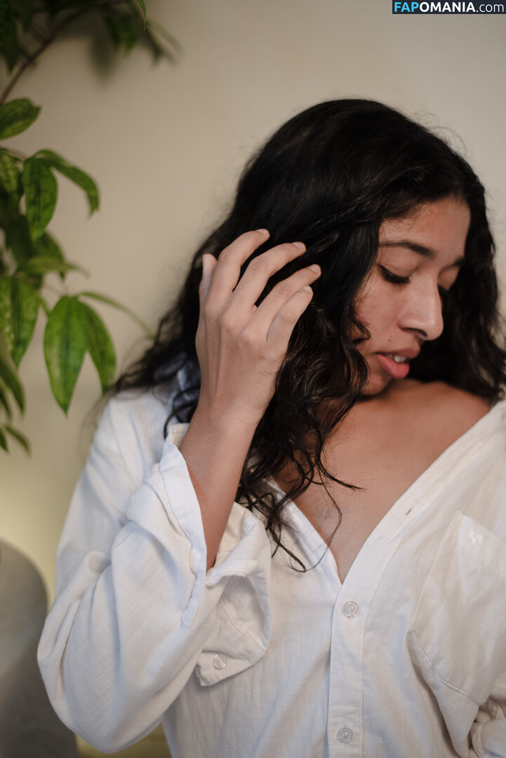 Chameelia / _Chameelia_ / __chameelia_ / chameeliaa / cw Обнажённый OnlyFans  Утёкшее фото #5