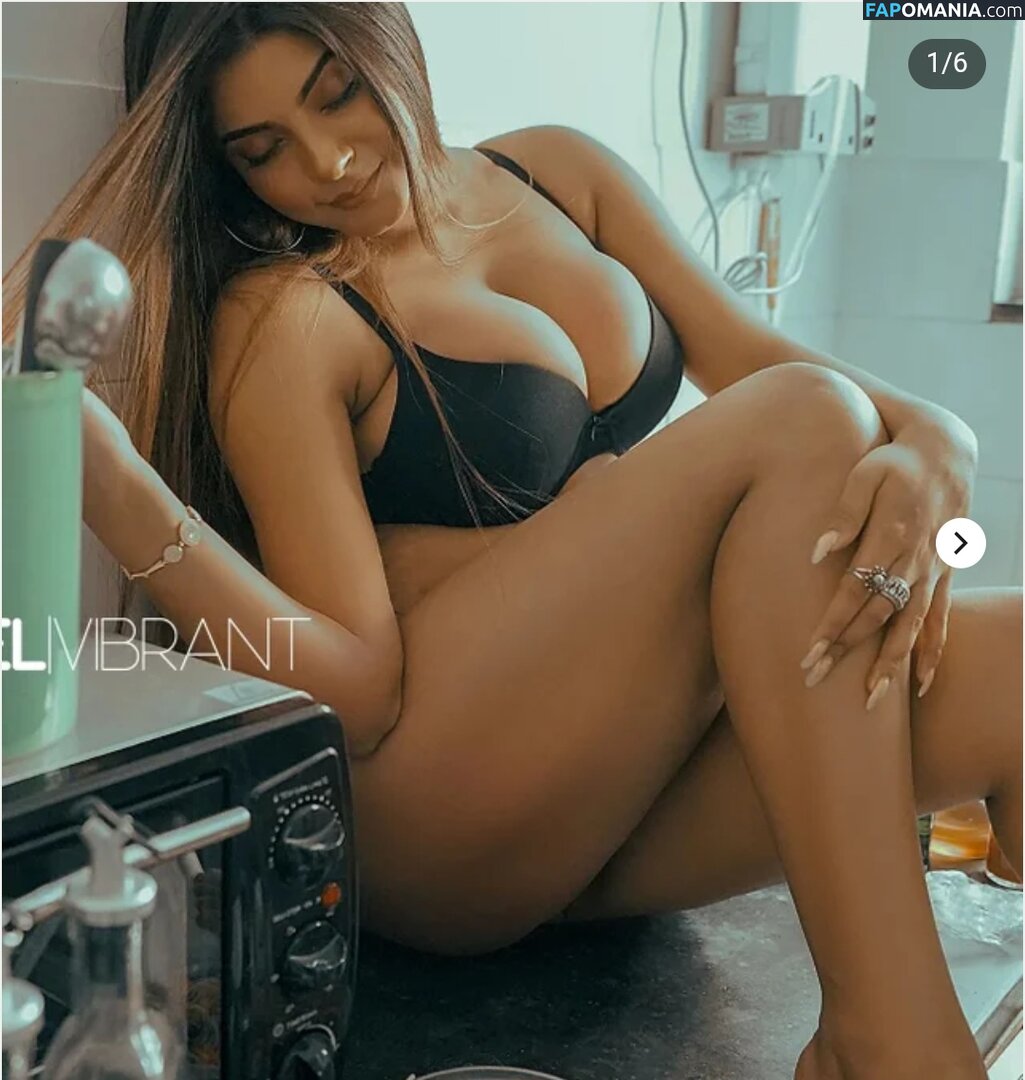Chandrika Desai / Chandrika Passionica Обнажённый OnlyFans  Утёкшее фото #578