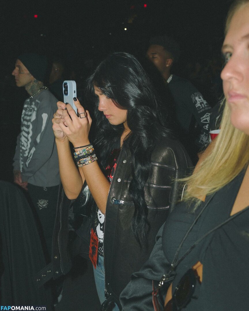 Charli D'Amelio / Charli Damelio / charlidamelio / charliesdamelio Обнажённый OnlyFans  Утёкшее фото #25