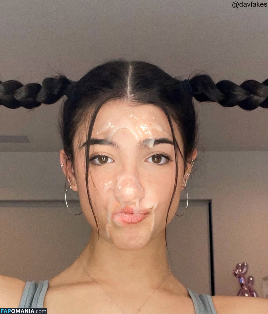 Charli D'Amelio / Charli Damelio / charlidamelio / charliesdamelio Обнажённый OnlyFans  Утёкшее фото #52