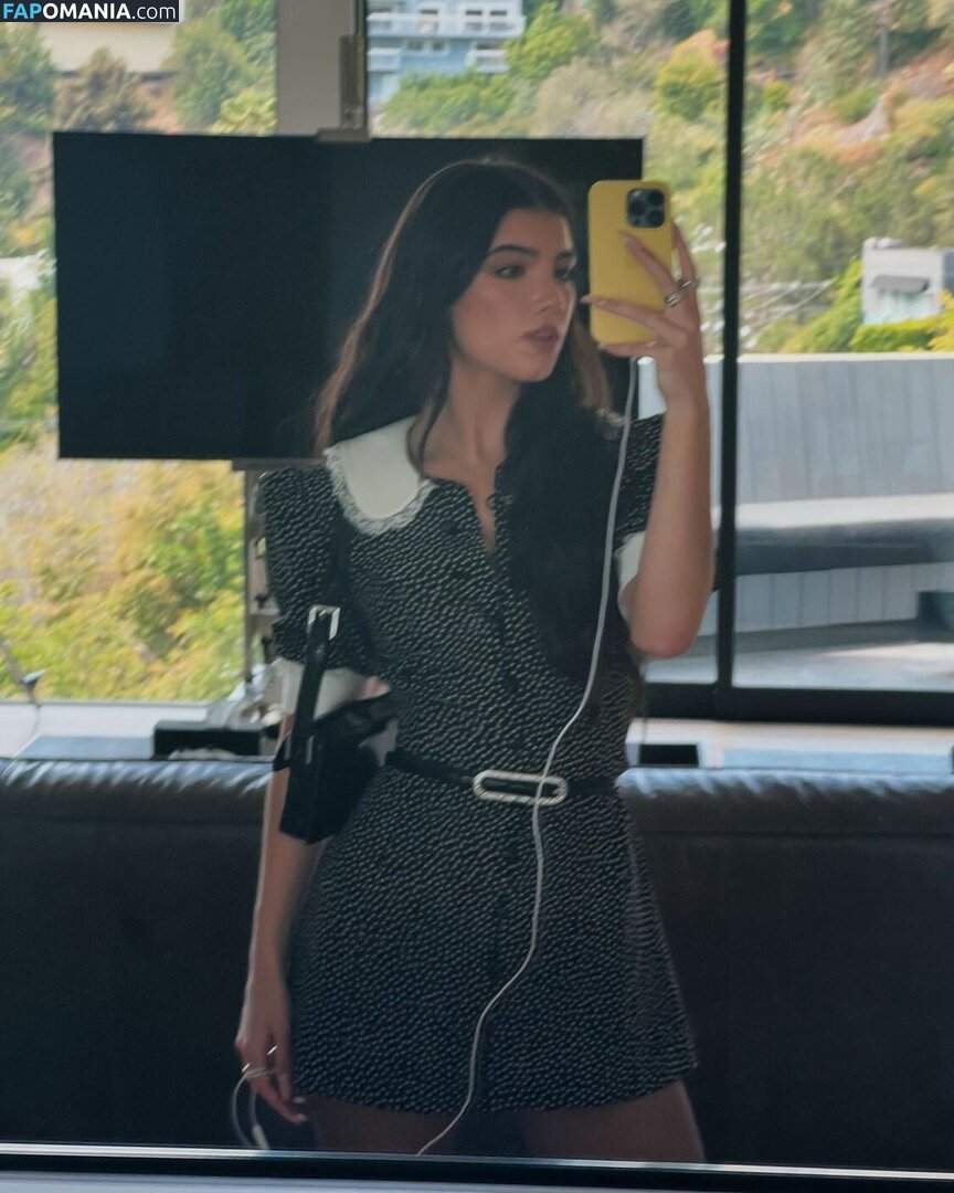 Charli D'Amelio / Charli Damelio / charlidamelio / charliesdamelio Обнажённый OnlyFans  Утёкшее фото #320