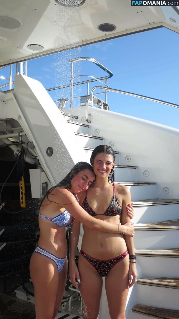 Charli D'Amelio / Charli Damelio / charlidamelio / charliesdamelio Обнажённый OnlyFans  Утёкшее фото #441