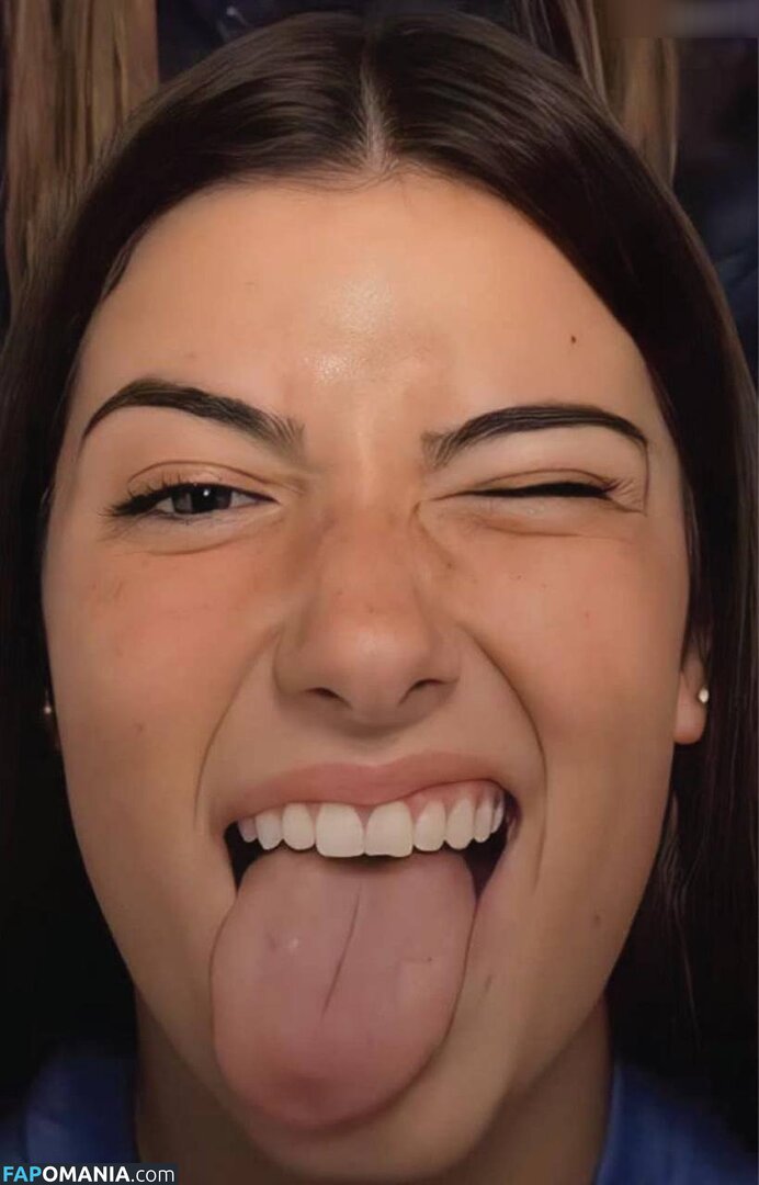 Charli D'Amelio / Charli Damelio / charlidamelio / charliesdamelio Обнажённый OnlyFans  Утёкшее фото #1072