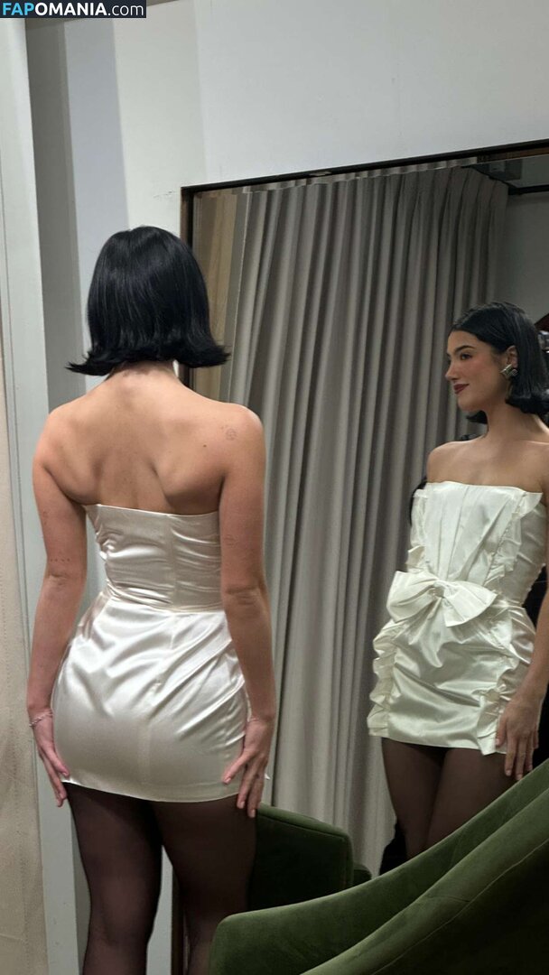 Charli D'Amelio / Charli Damelio / charlidamelio / charliesdamelio Обнажённый OnlyFans  Утёкшее фото #1523