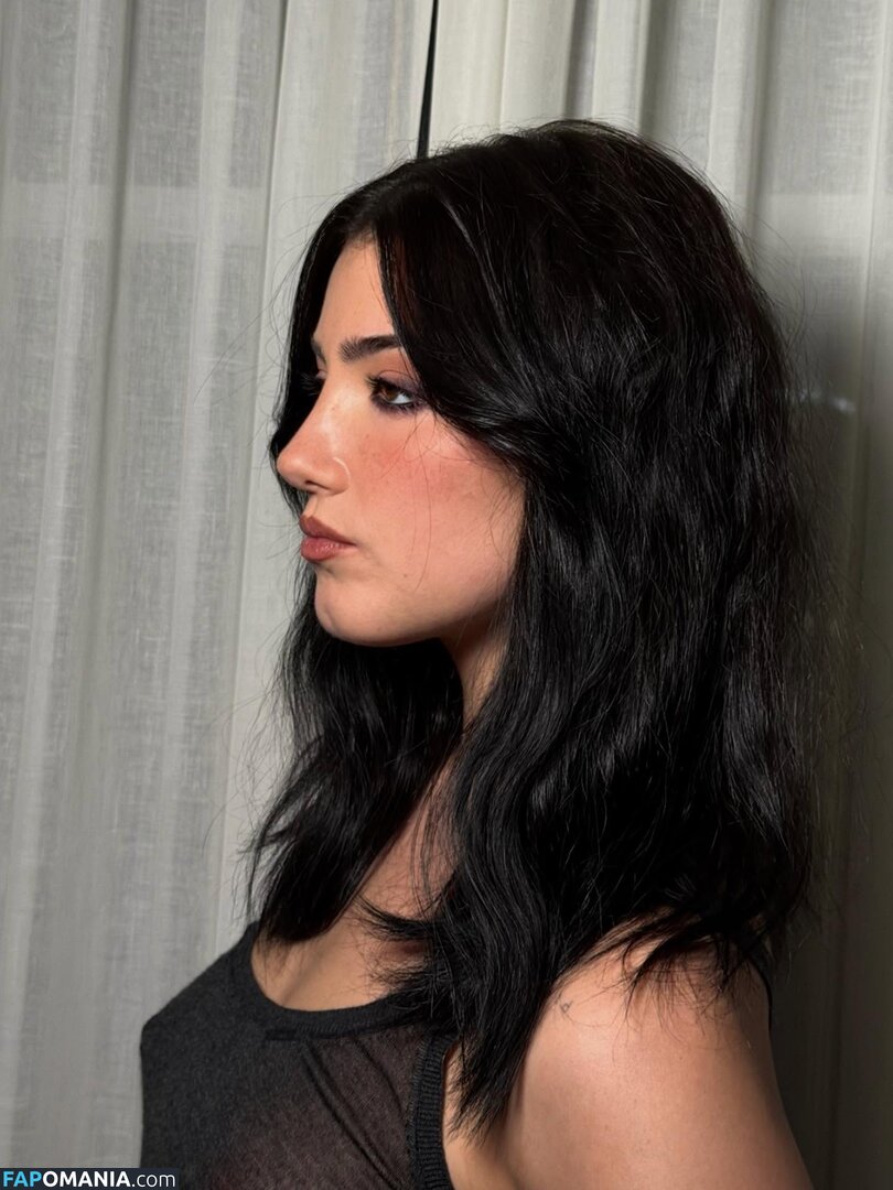 Charli D'Amelio / Charli Damelio / charlidamelio / charliesdamelio Обнажённый OnlyFans  Утёкшее фото #1569