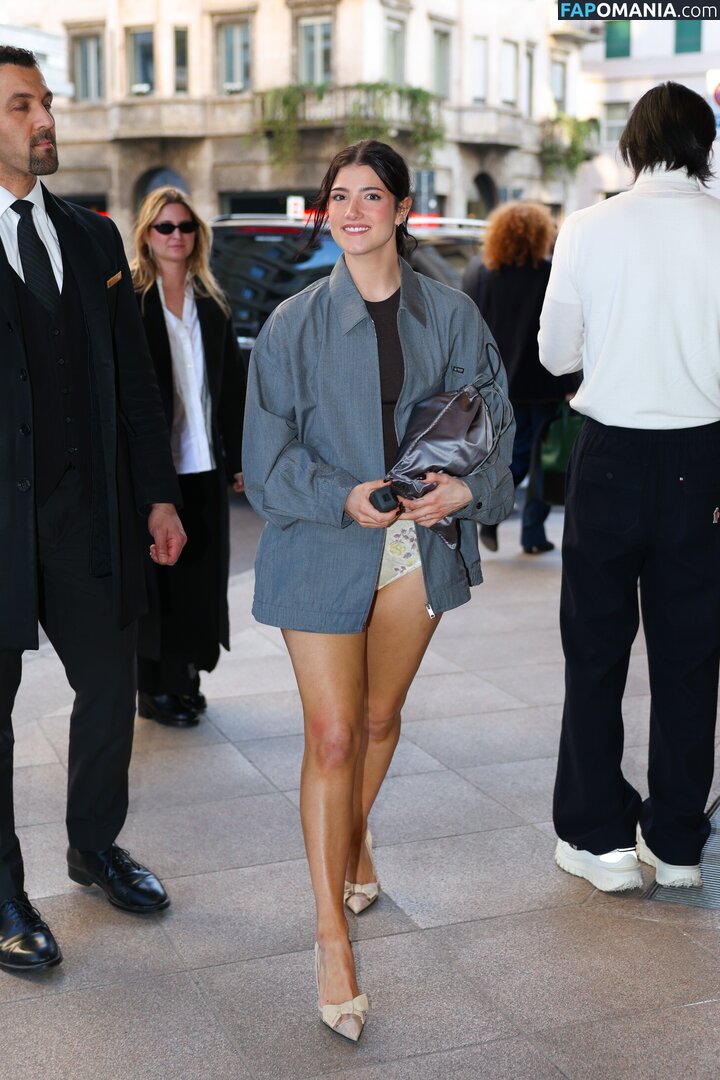 Charli D'Amelio / Charli Damelio / charlidamelio / charliesdamelio Обнажённый OnlyFans  Утёкшее фото #1591