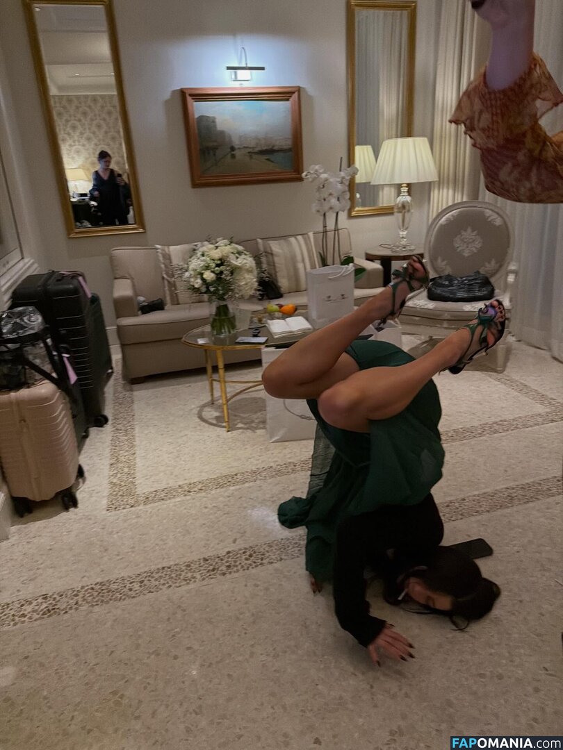 Charli D'Amelio / Charli Damelio / charlidamelio / charliesdamelio Обнажённый OnlyFans  Утёкшее фото #1607