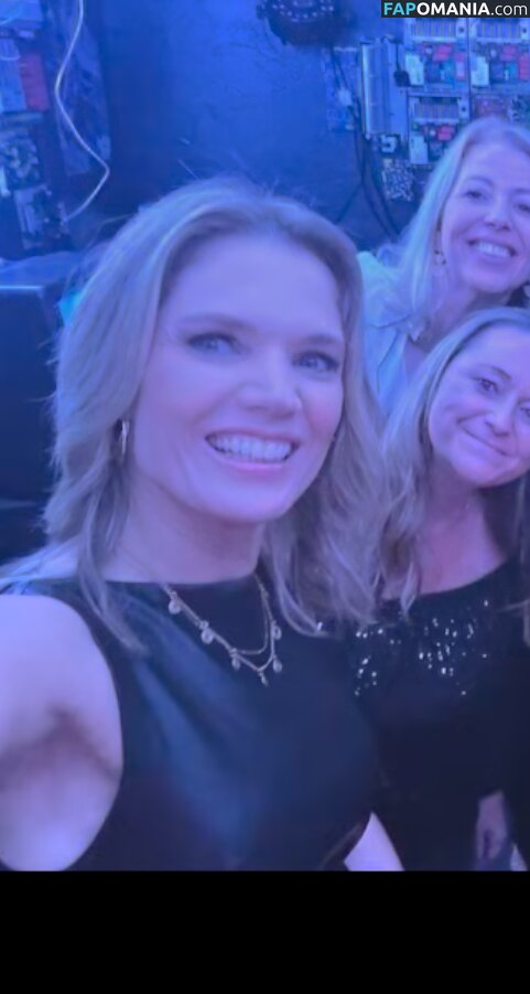 Charlotte Hawkins / CharlotteHawkns / Good Morning Britain / TV Presenter / charlottehawkins1 Обнажённый OnlyFans  Утёкшее фото #26