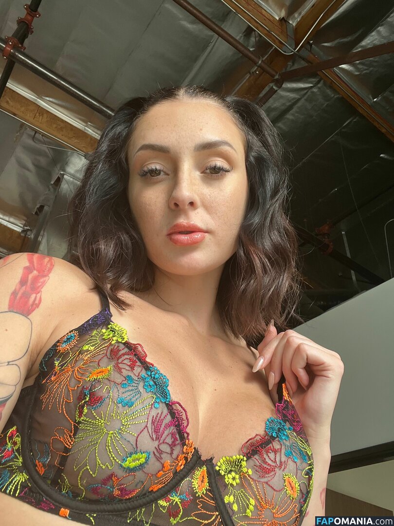 Charlotte Sins / charlote_sins / charlottesins / charlottesinssfw Обнажённый OnlyFans  Утёкшее фото #33