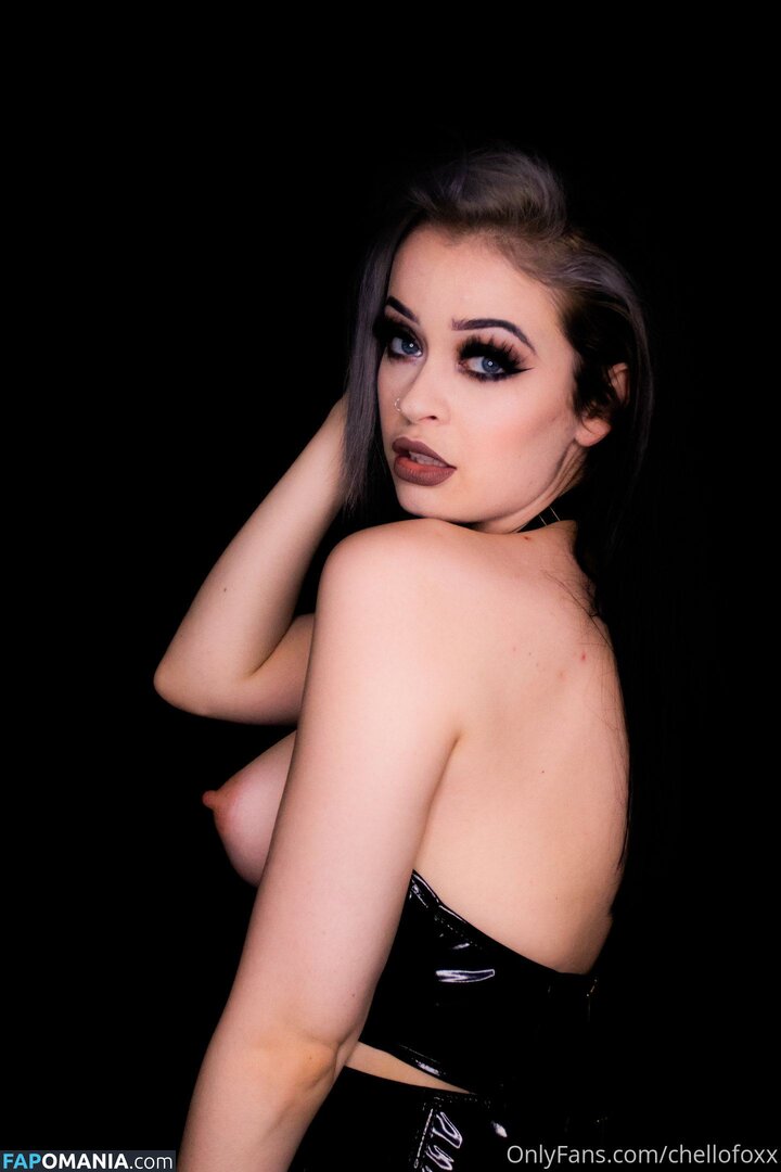 Chellofoxx Обнажённый OnlyFans  Утёкшее фото #4