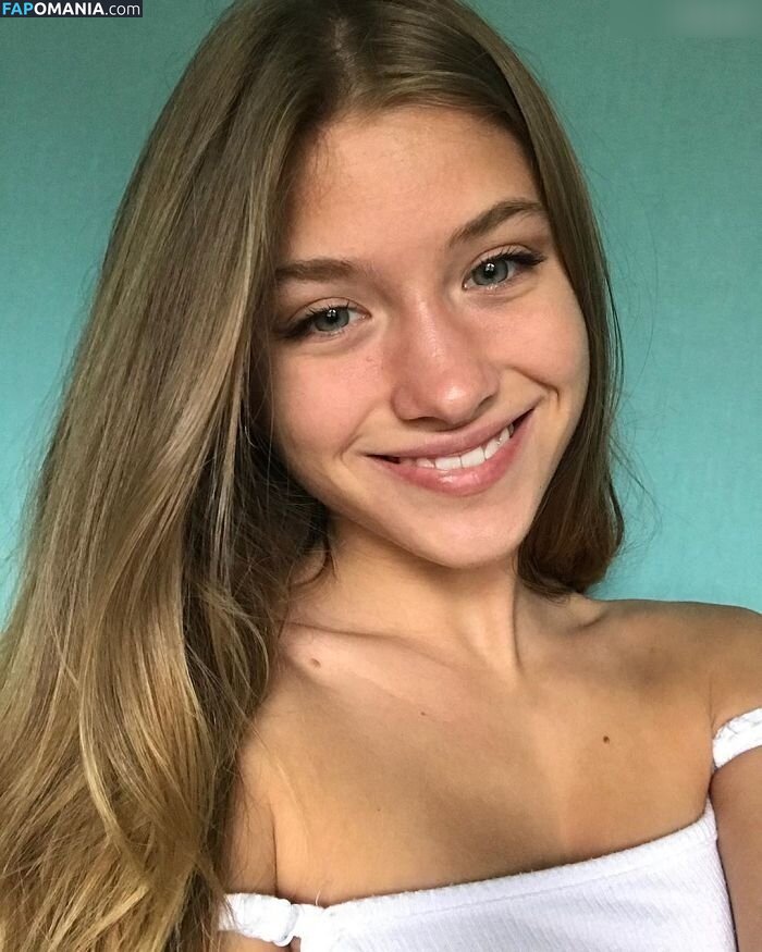 Cherie Lorraine / Cherry Albrecht / cherielorraine / solarrheart Обнажённый OnlyFans  Утёкшее фото #43