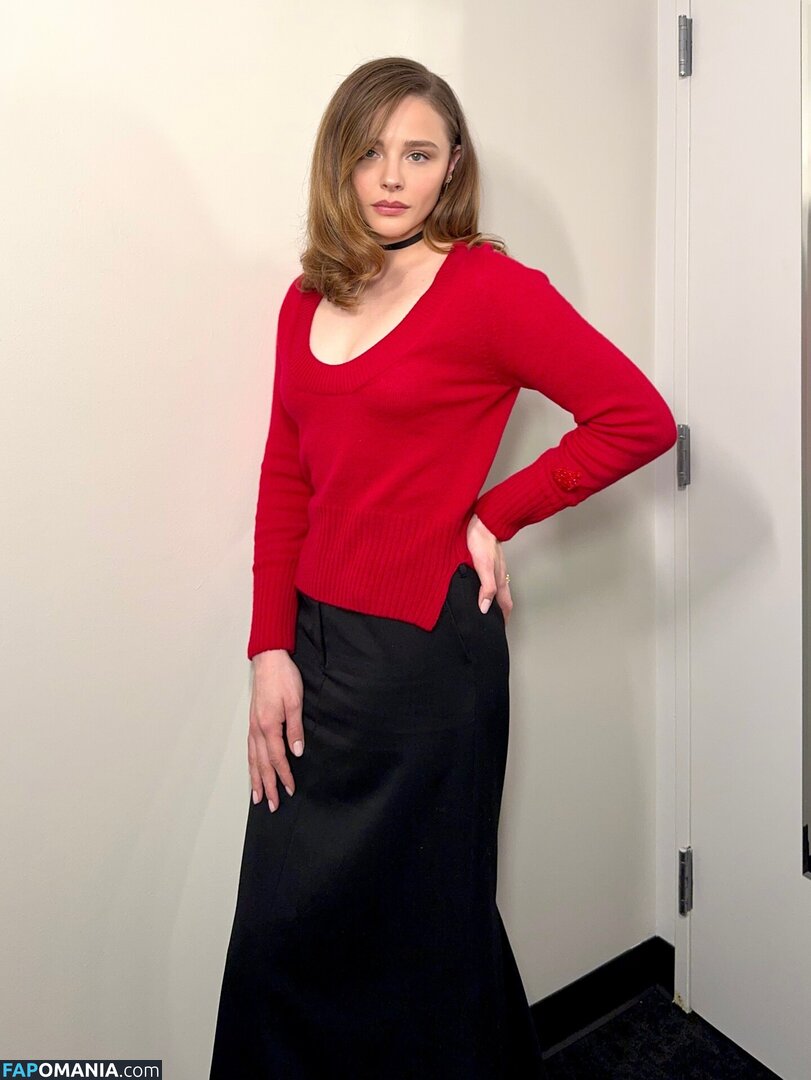 Chloë Grace Moretz / chloegmoretz / https: Обнажённый OnlyFans  Утёкшее фото #946