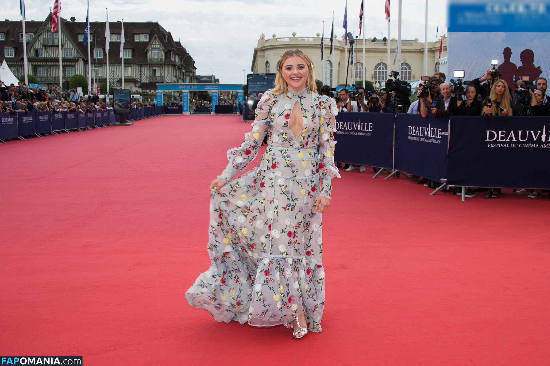 Chloe Grace Moretz / ChloeGMoretz Обнажённый OnlyFans  Утёкшее фото #396
